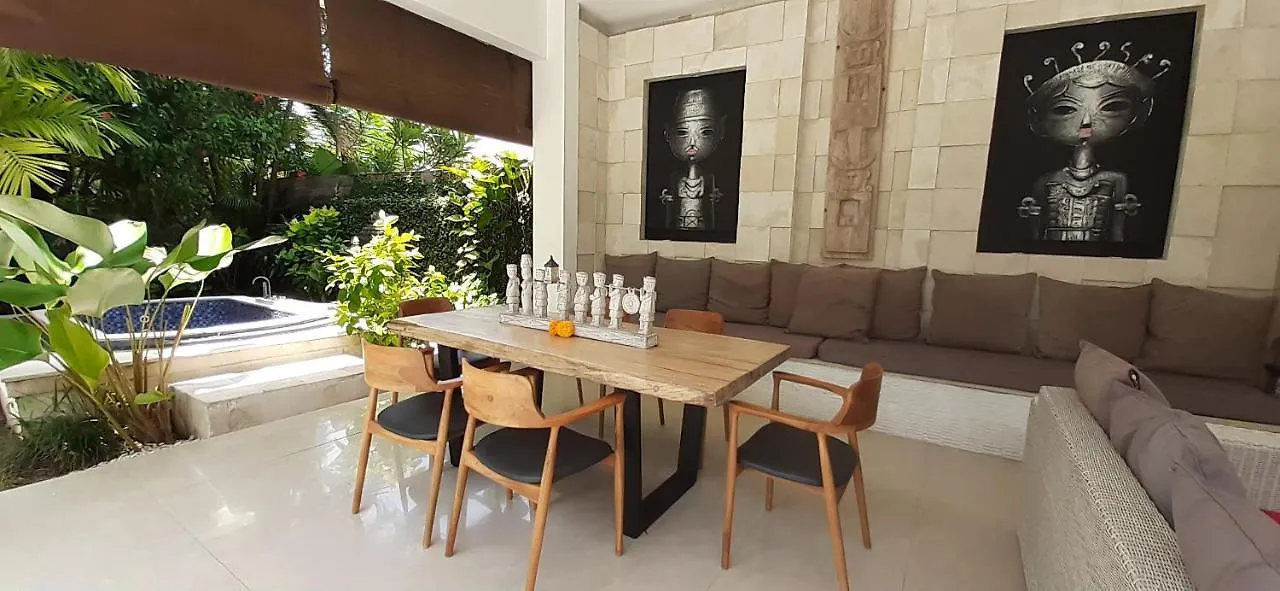 Villa La Seminyak