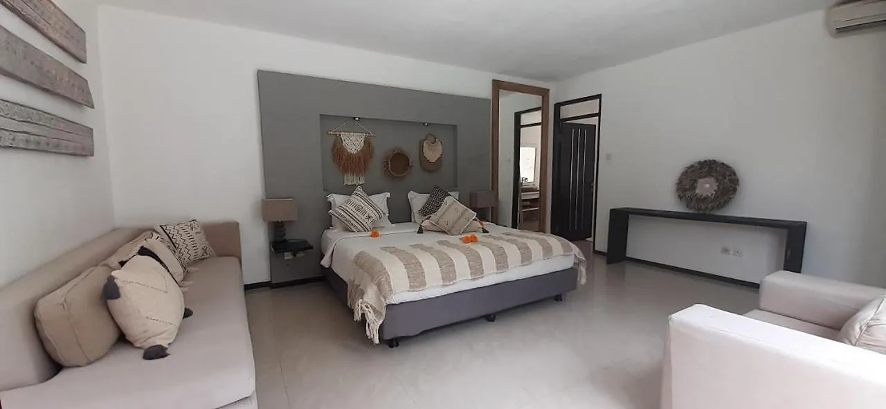 Villa La Seminyak