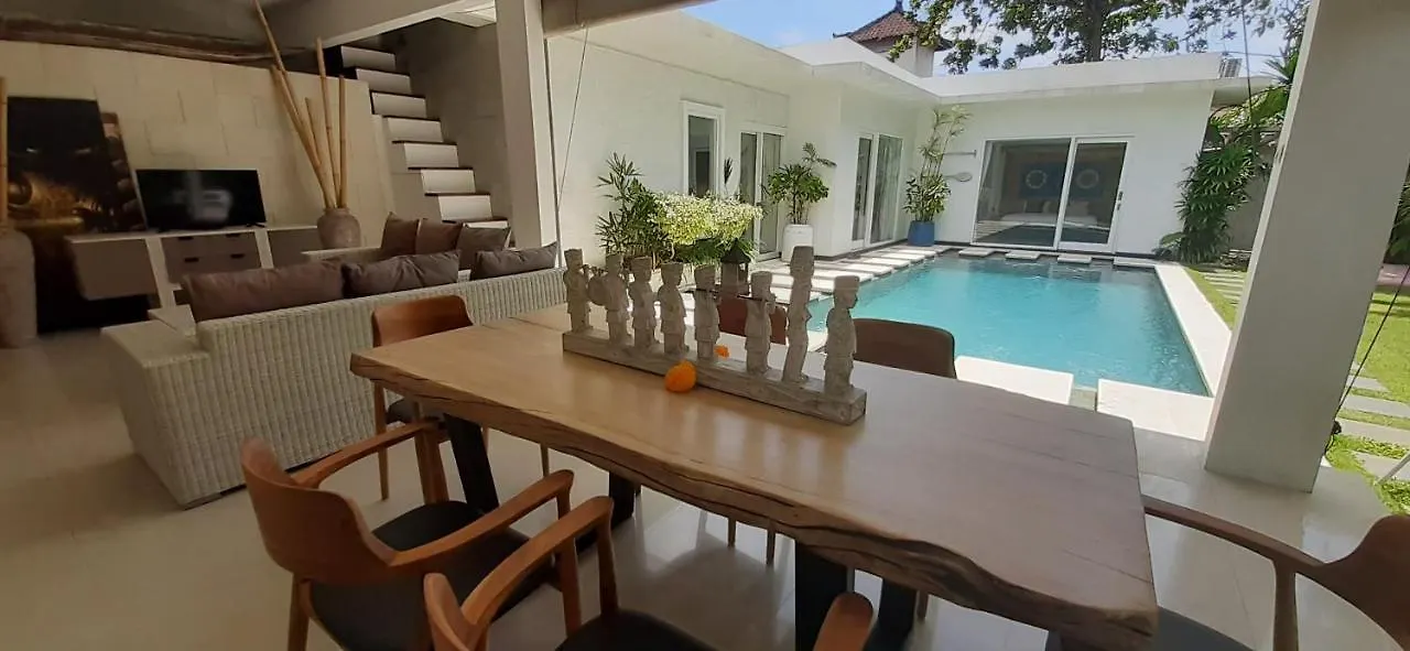 Villa La Seminyak 0*,