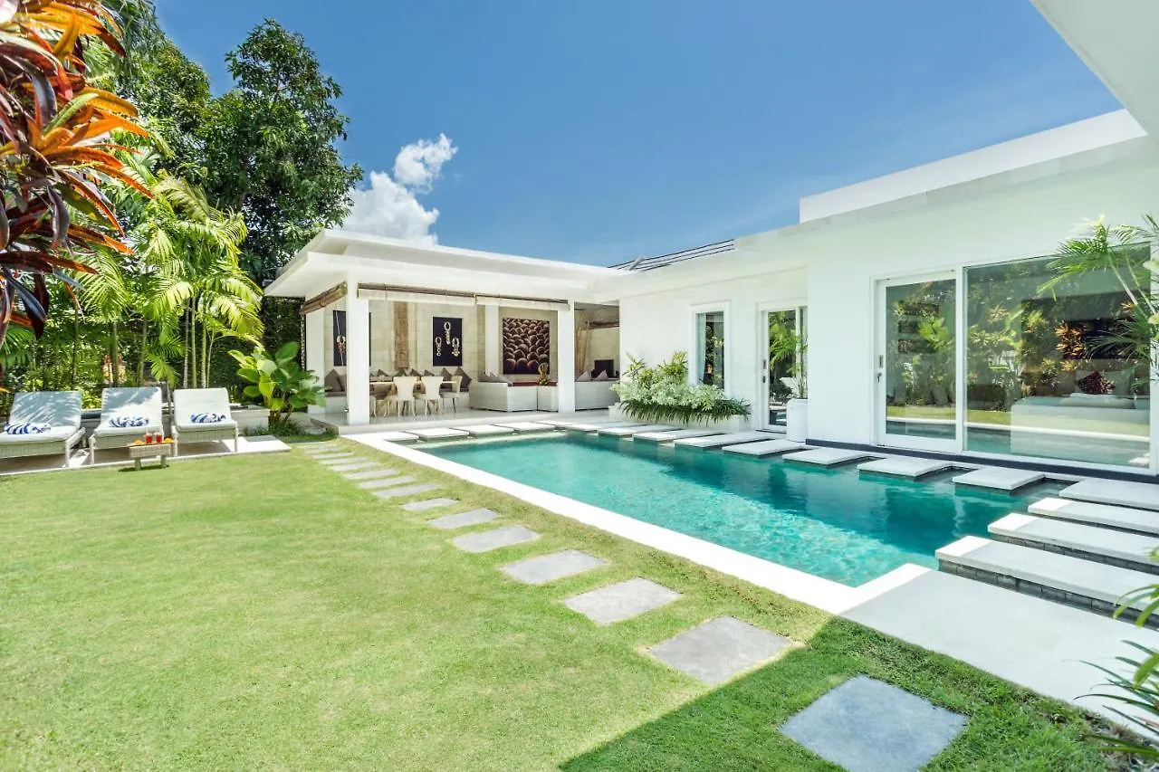 Villa La Seminyak Indonesien