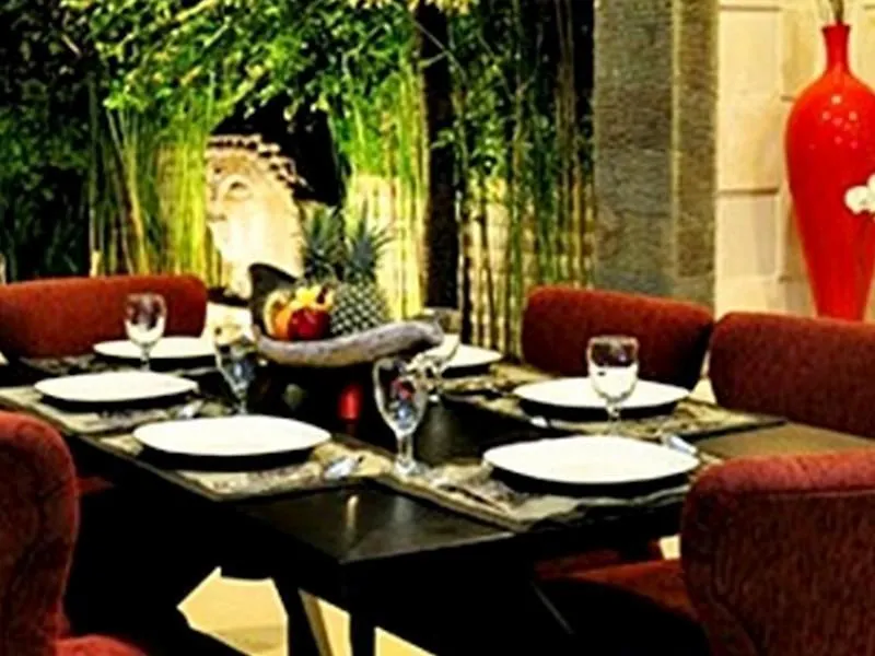 Villa La Seminyak Indonesien